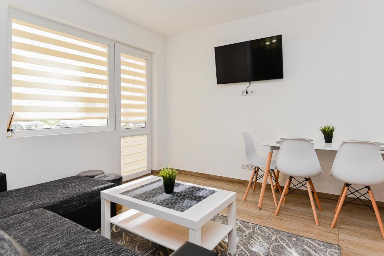 Amber Coast Apartments Паланга Екстер'єр фото